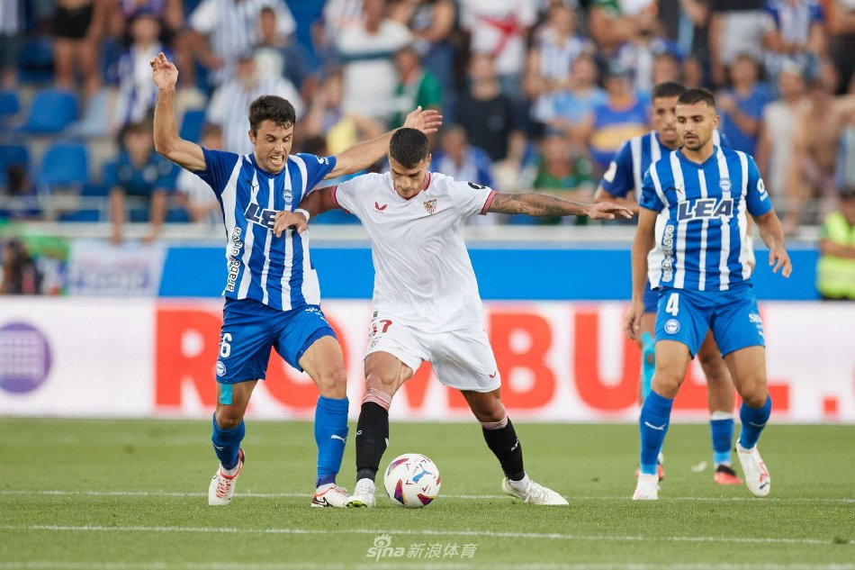 持了极佳的 持了极佳的