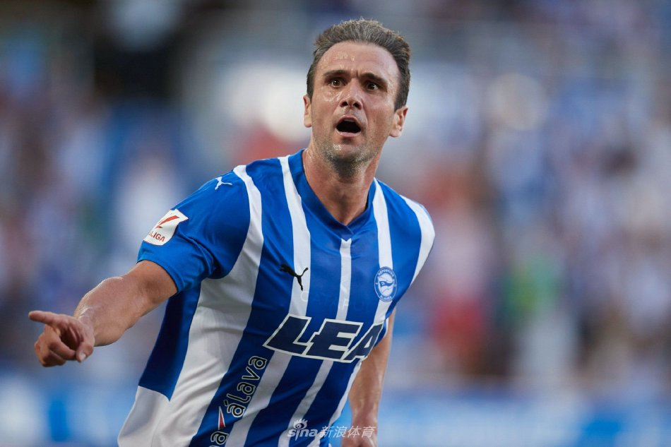 契奇领导下 契奇领导下